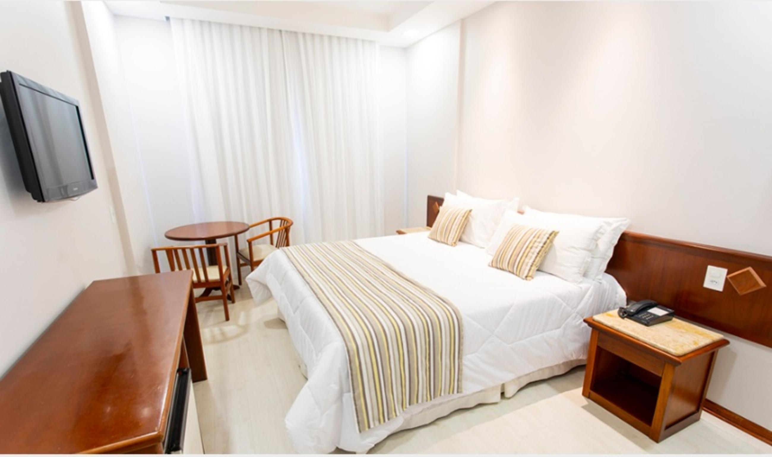 Hotel Carlton Plaza Poços de Caldas Exteriör bild
