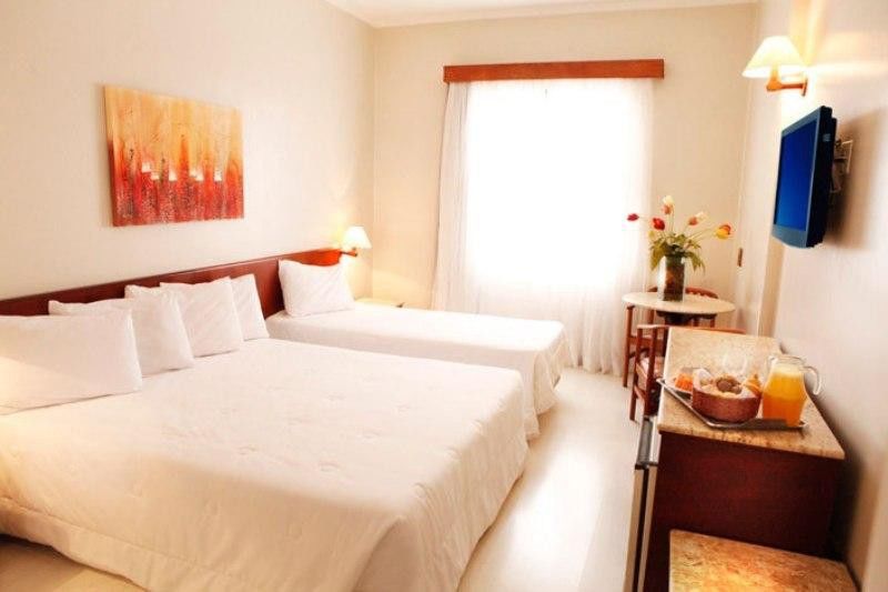 Hotel Carlton Plaza Poços de Caldas Exteriör bild