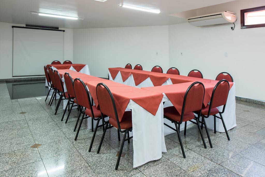 Hotel Carlton Plaza Poços de Caldas Exteriör bild