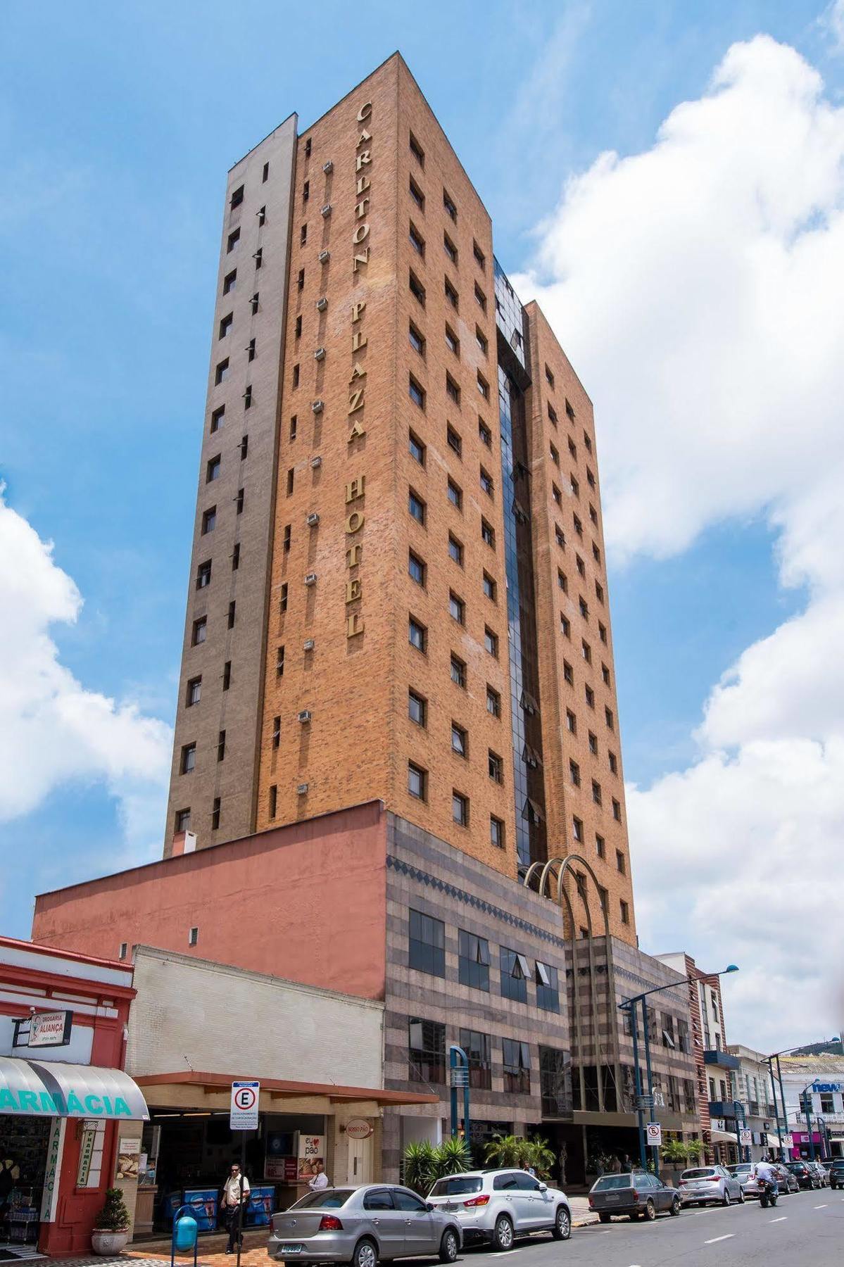 Hotel Carlton Plaza Poços de Caldas Exteriör bild